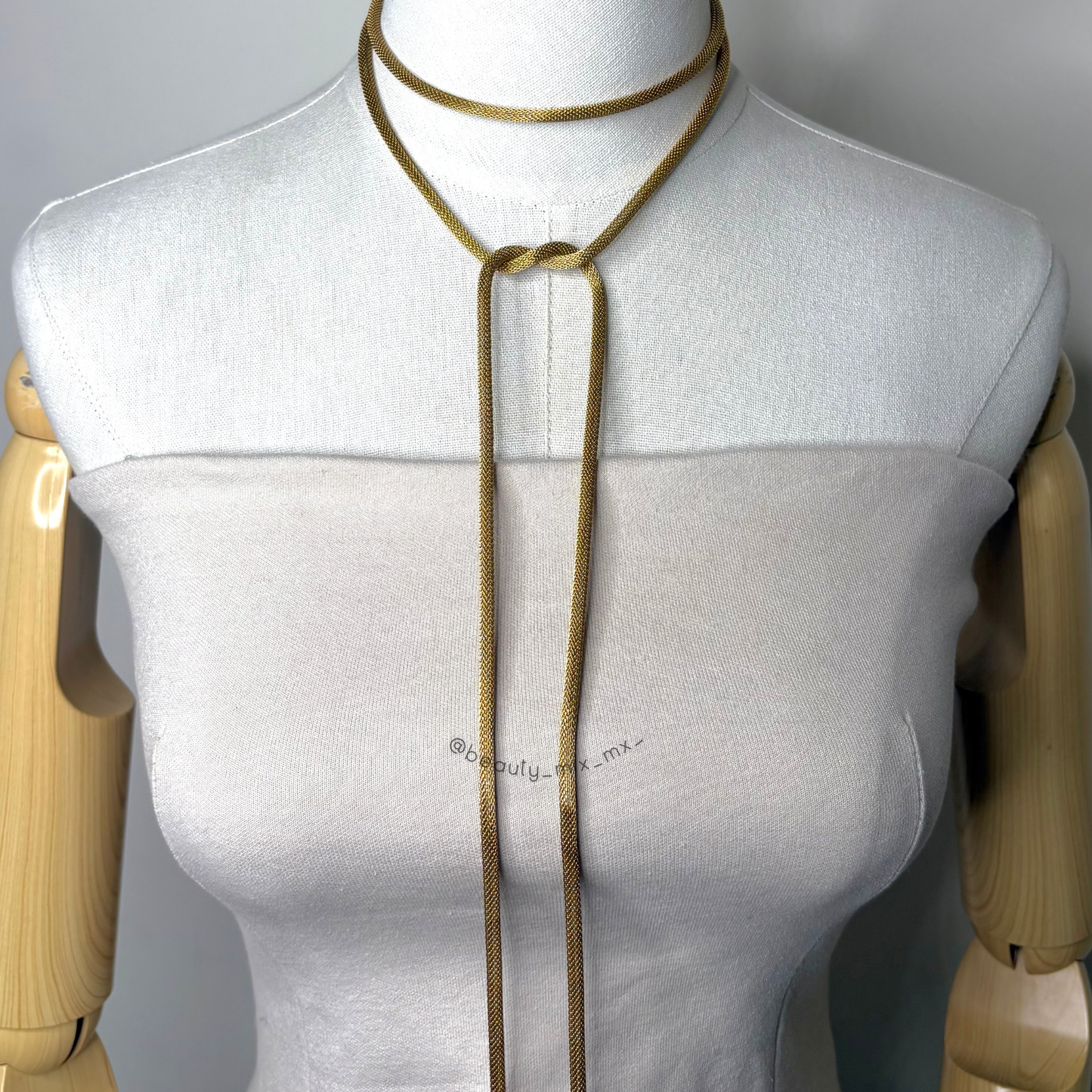Collar 52 Dorado