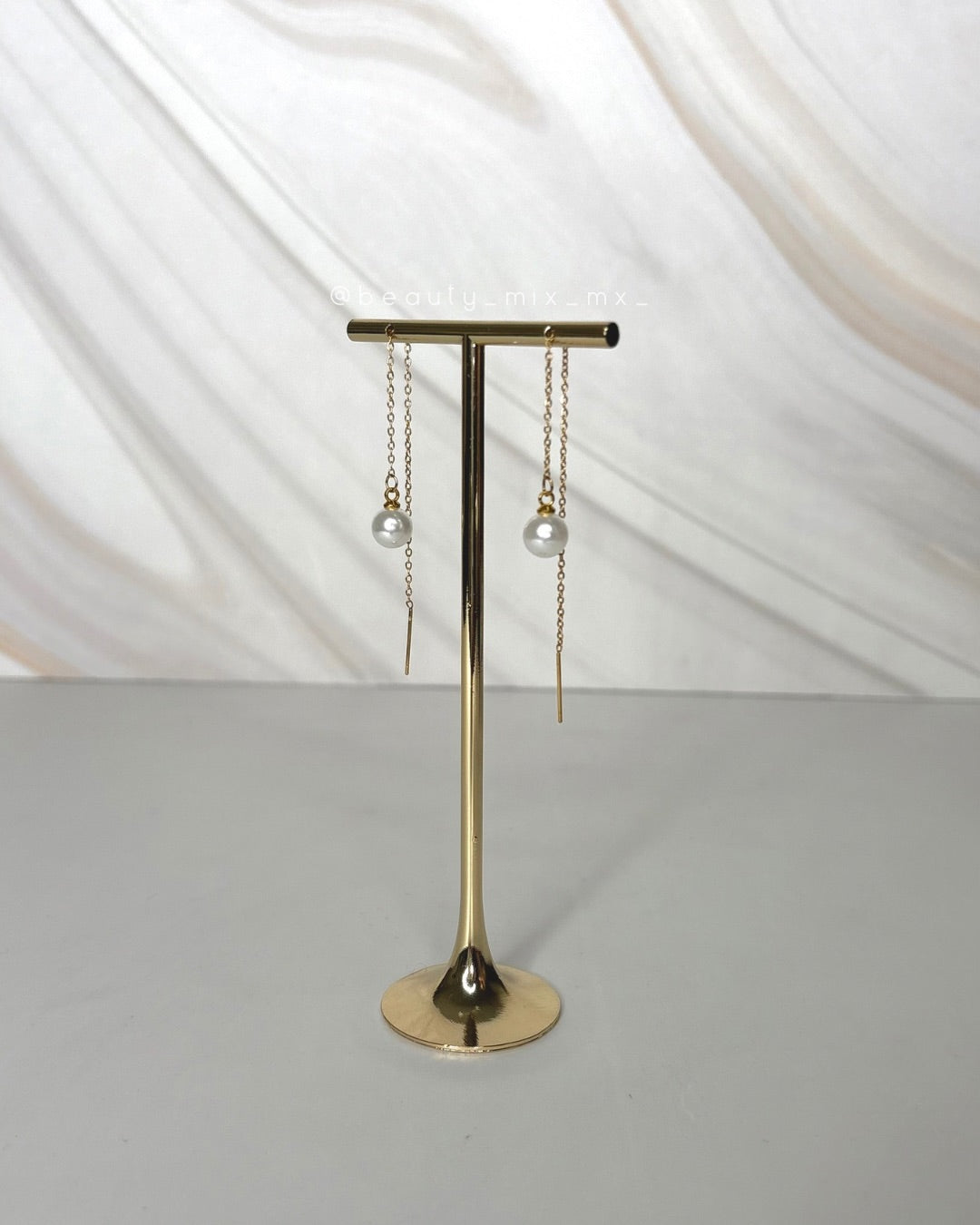 Aretes 22 Dorado con perla