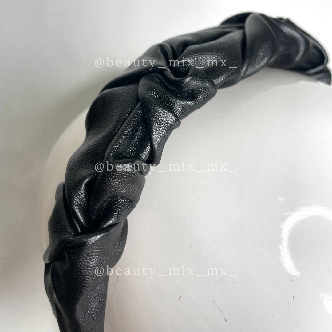 Diadema nudo tipo cuero