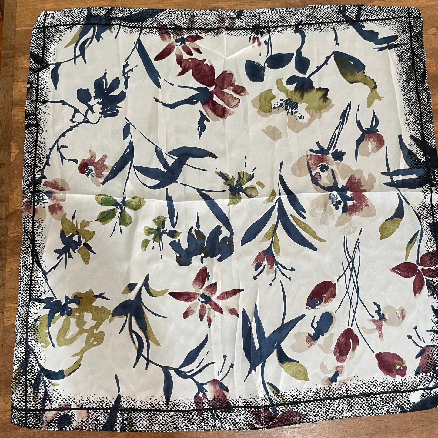 Pañoleta estampada (Grande)