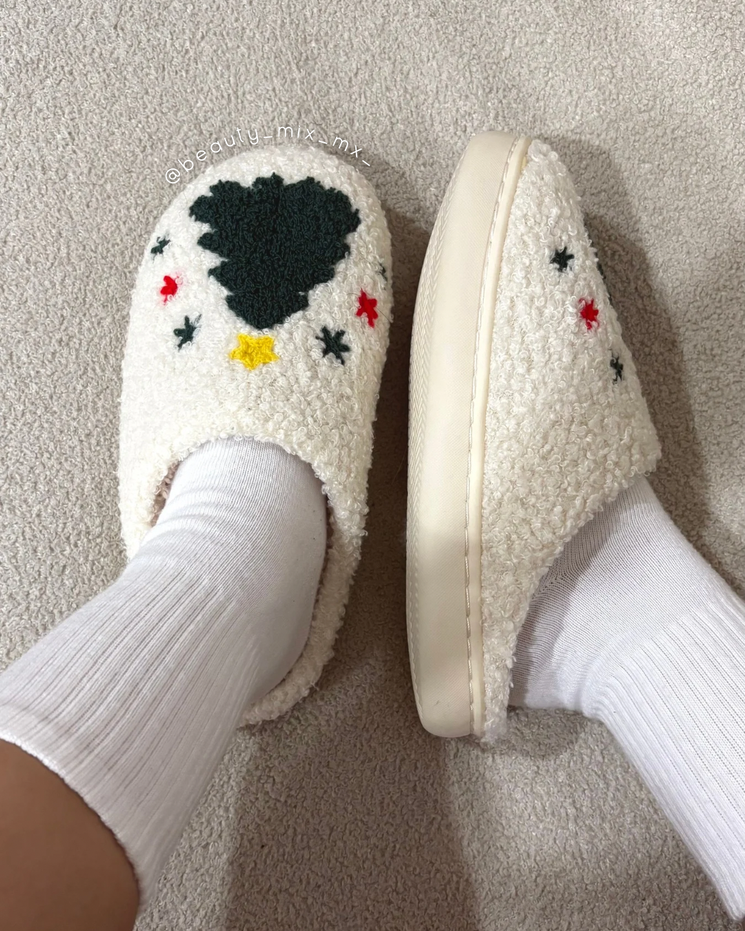 Pantuflas Pino Navideño