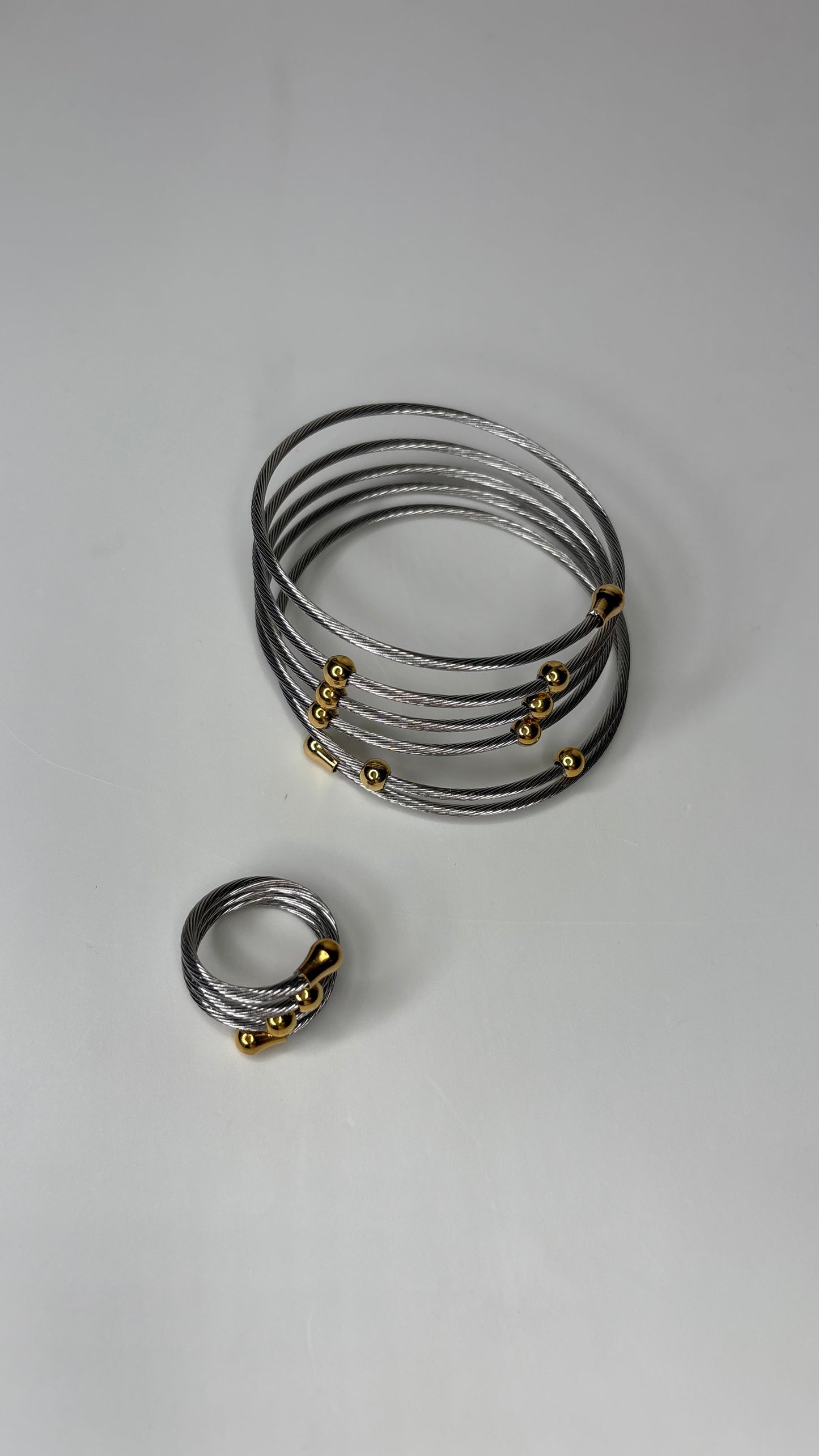 Set 06 Pulsera y Anillo Bicolor