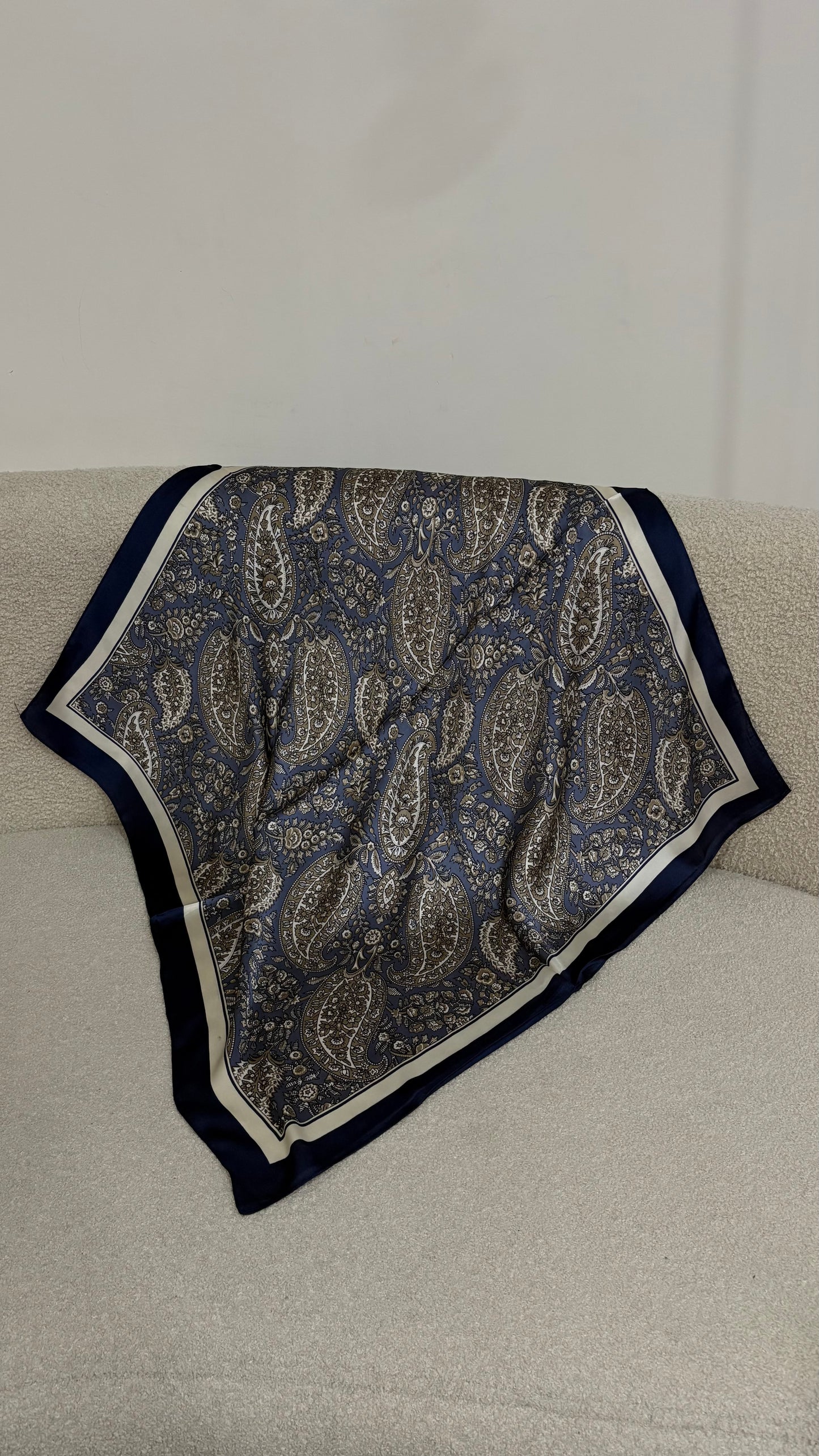 Pañoleta estampada