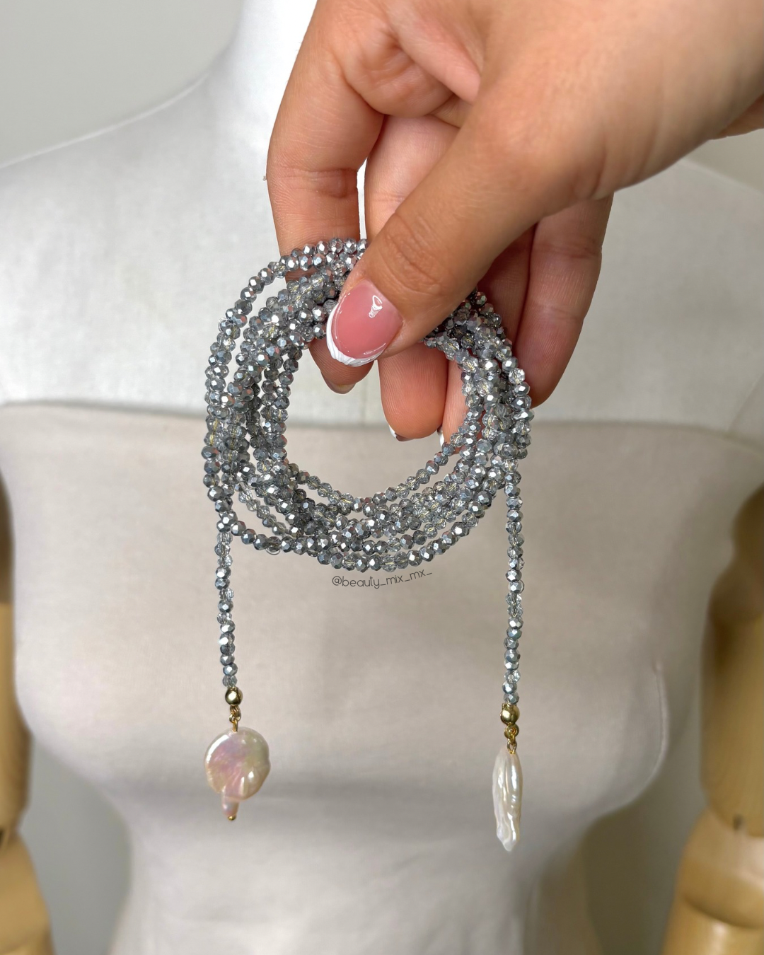 Collar 31 Cristales Plateado