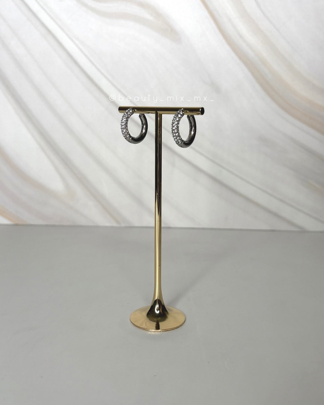 Aretes 15 Plateado con zirconias