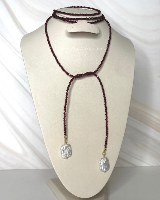 Collar 31 cristales tinto (Corbartín moldeable)