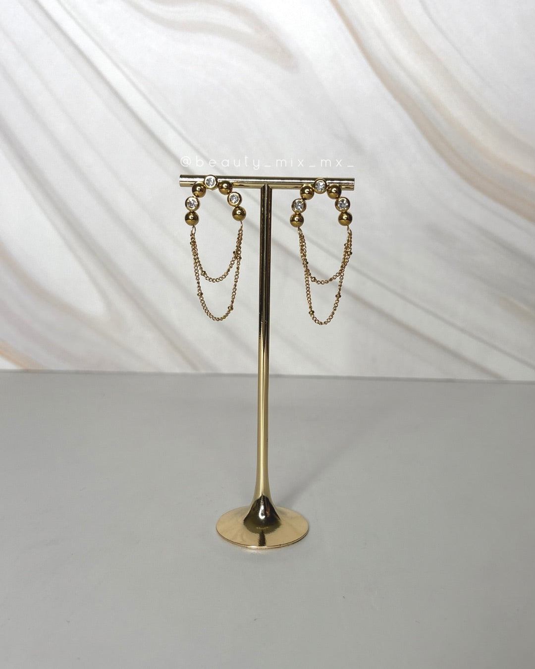 Aretes 21 Dorado con zirconias