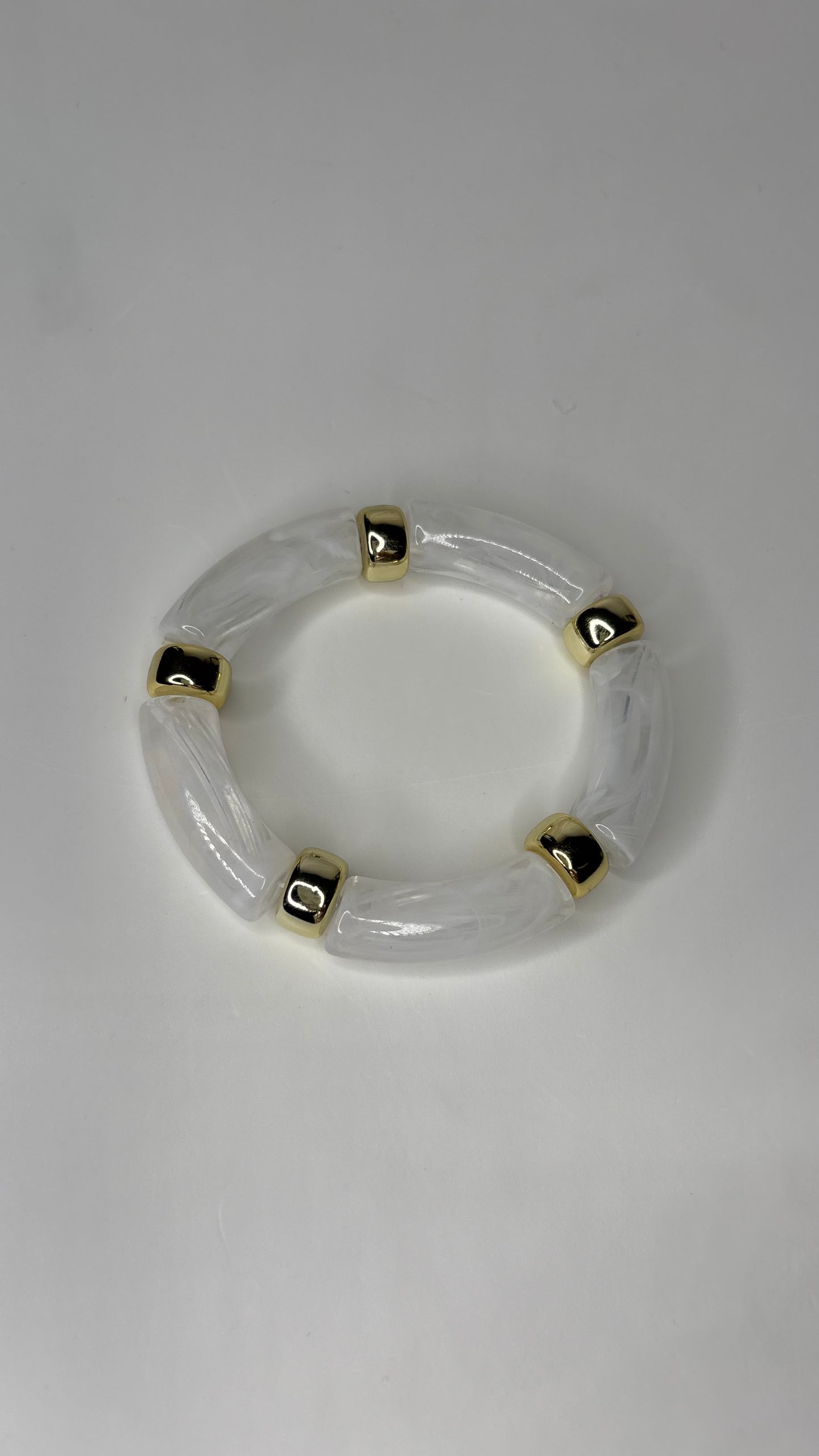 Pulsera 09 resina blanca