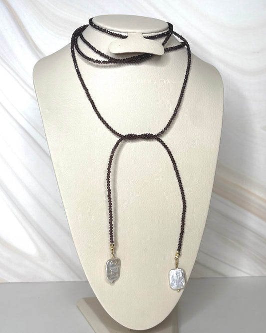 Collar 31 cristales morado/café (Corbartín moldeable)