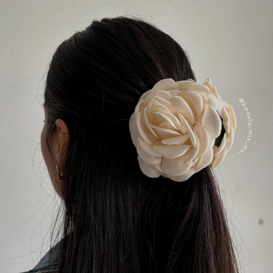 Pinza flor de tela