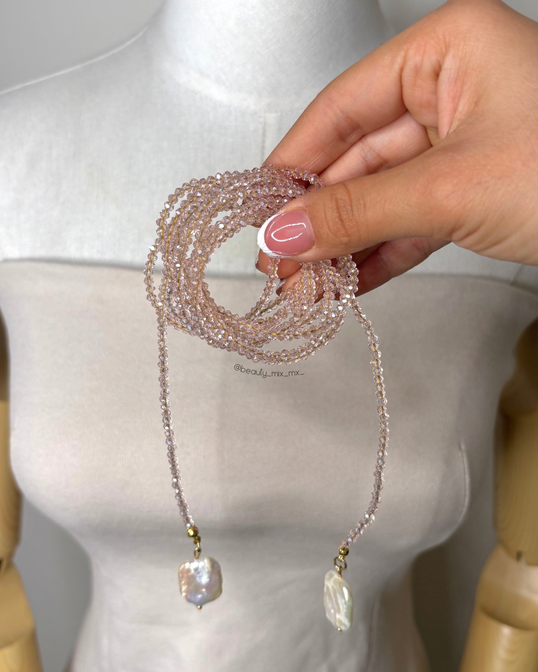 Collar 31 Cristales Rosa Transparente