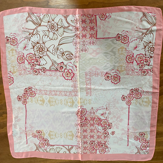 Pañoleta estampada (Grande)